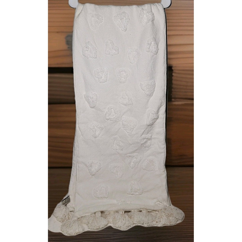 Rachel Zoe Table Runner White With Hearts Pom Poms On End